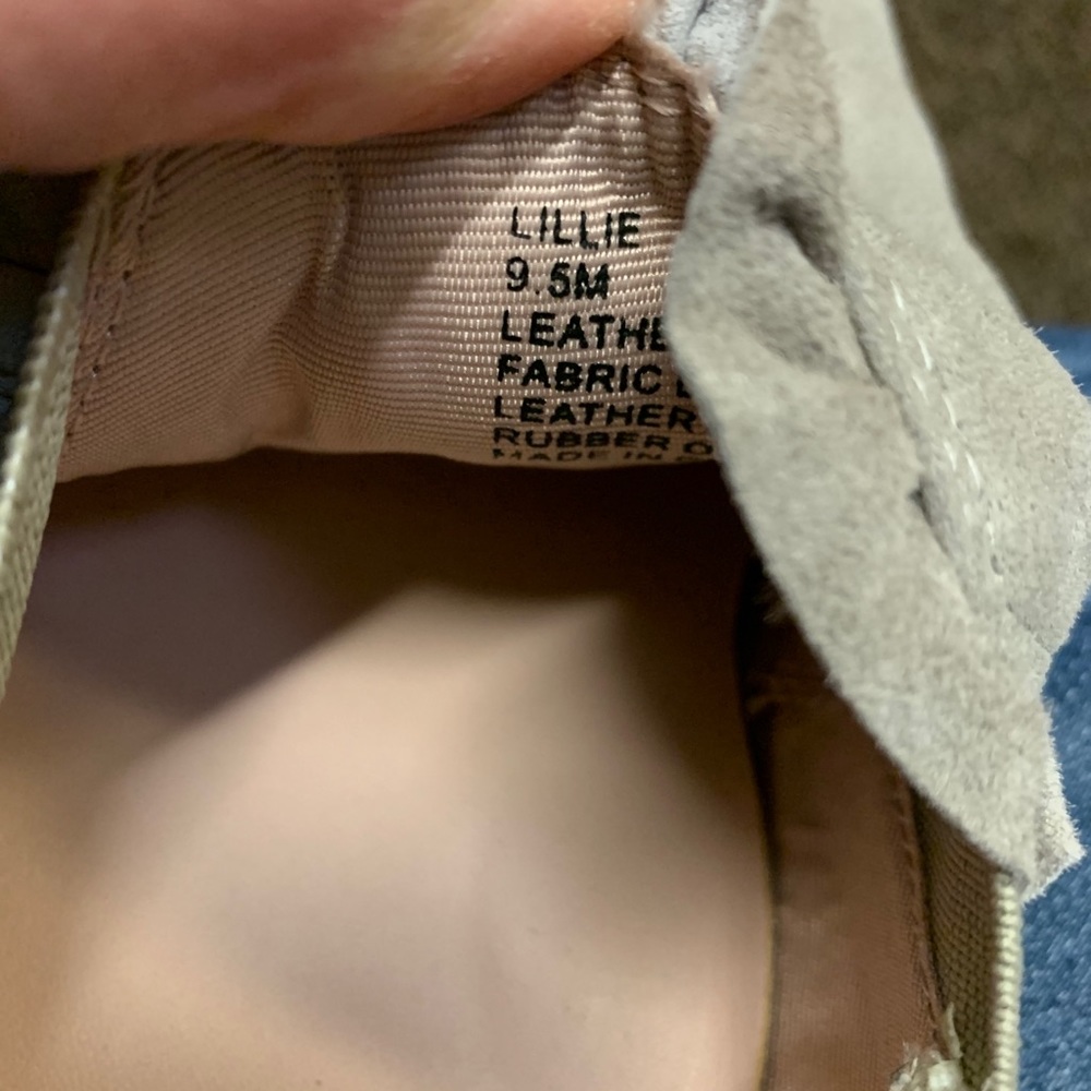 ♠️Kate Spade Lilly suede light gray slip-ons♠️ - Picture 6 of 7